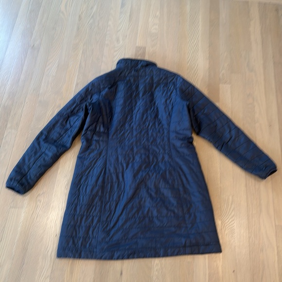Patagonia Women’s Nano Puff Jacket XL Navy - Picture 10 of 11